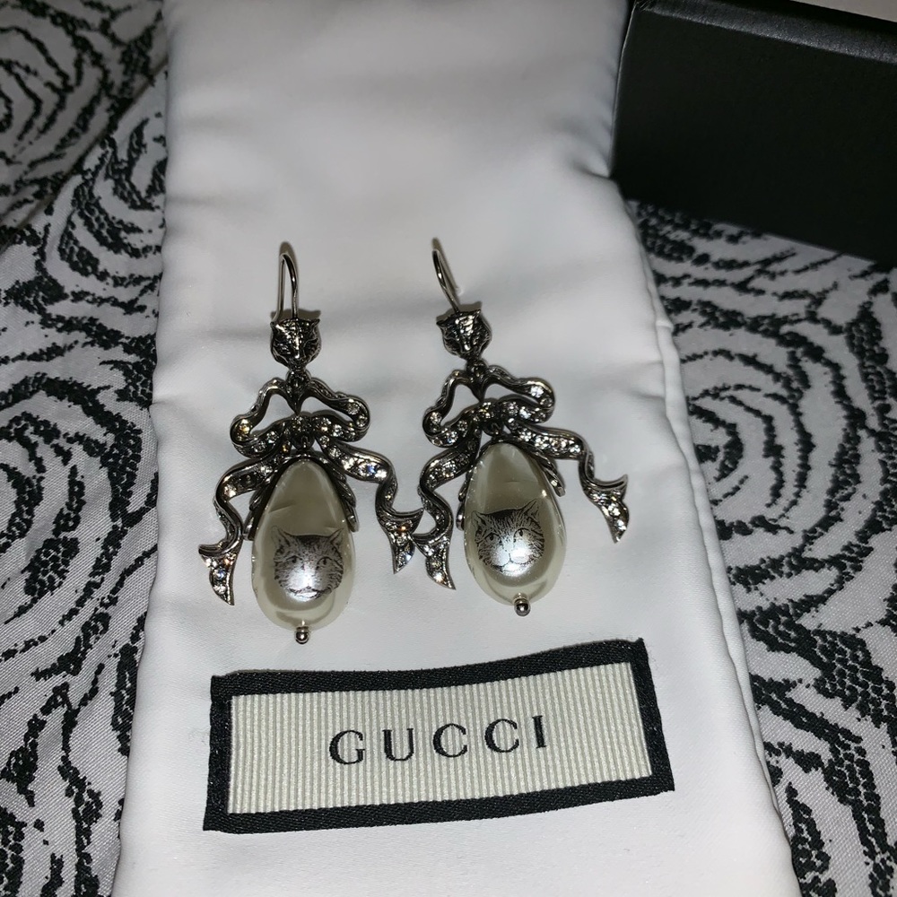 FINAL PRICE 🕑❗️Gucci mystic cat pearl earrings